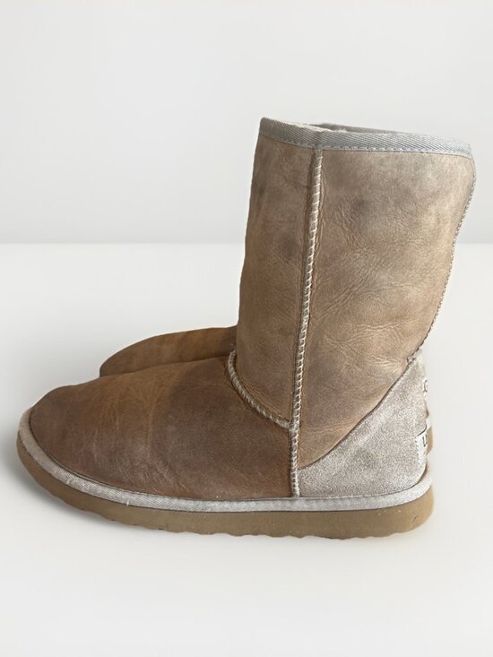 UGG Denim - UGG Australia 5825 Womens Classic Mid Calf Boots Suede Sheepskin Chestnut Size 7